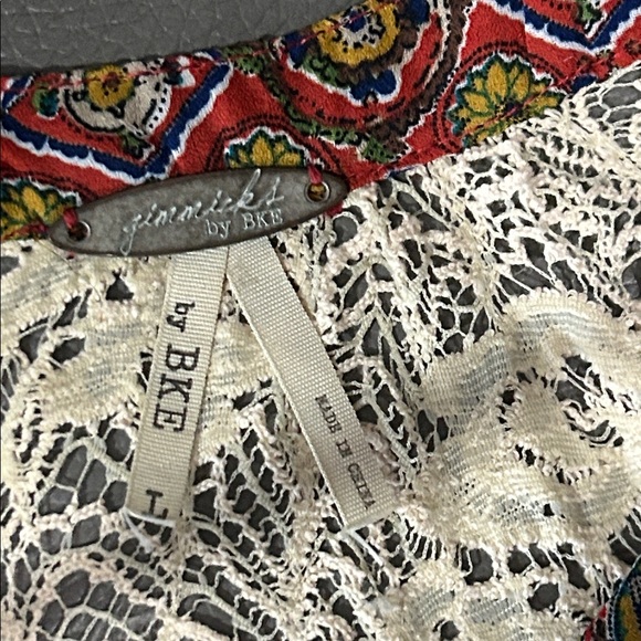 Buckle Bohemian Lace Tunic Top - Cream and Pink, size L - Picture 2 of 5